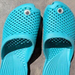 Sandals - New - Fish design, Teal color - Toddler size 10 /11 kids